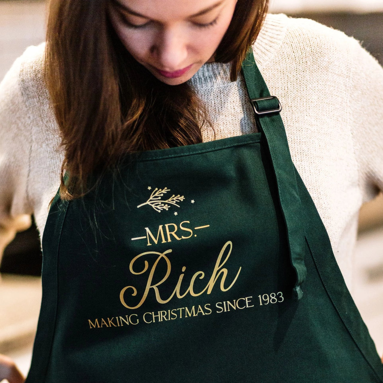 Making Christmas Personalized Holiday Cooking Apron - Rich Design Co